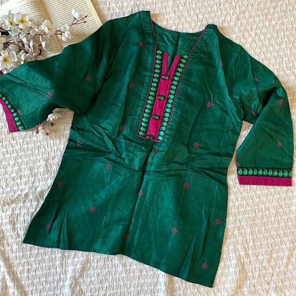 Tops - Tussar silk kurti